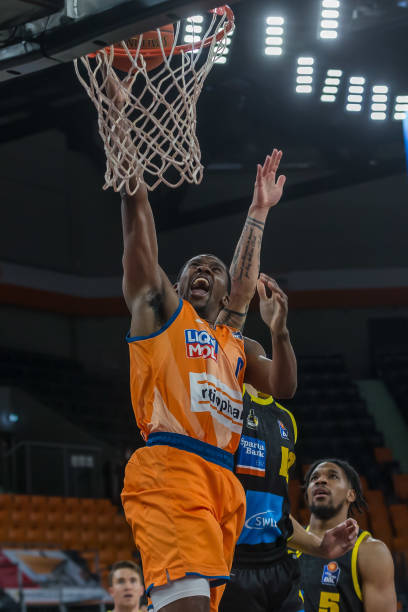 球场上的复 球场上的复