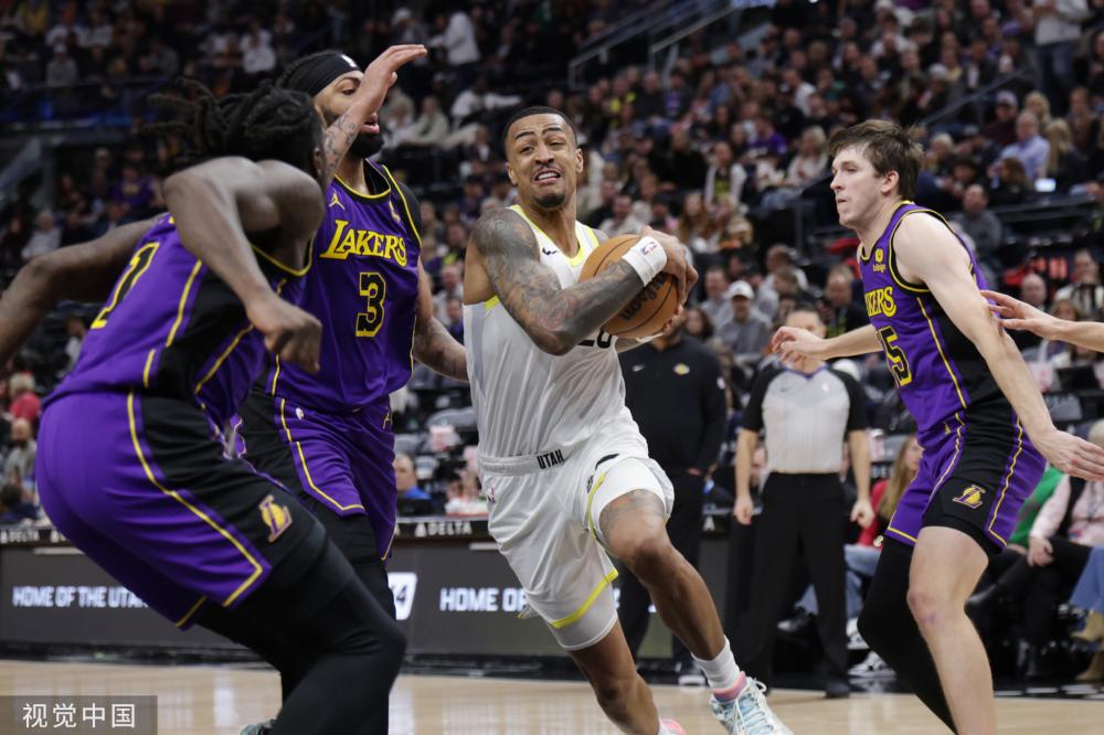 球队于危难 球队于危难